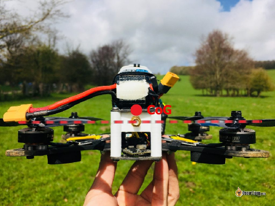 top mounted lipo battery in FPV drone COG effect